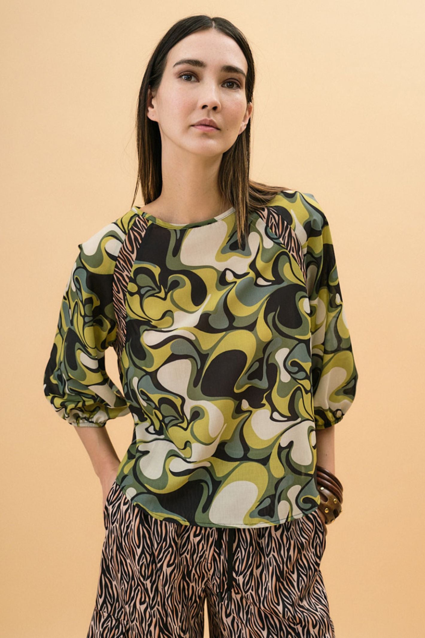 Access Fashion 2063 Green Retro Print Blouse