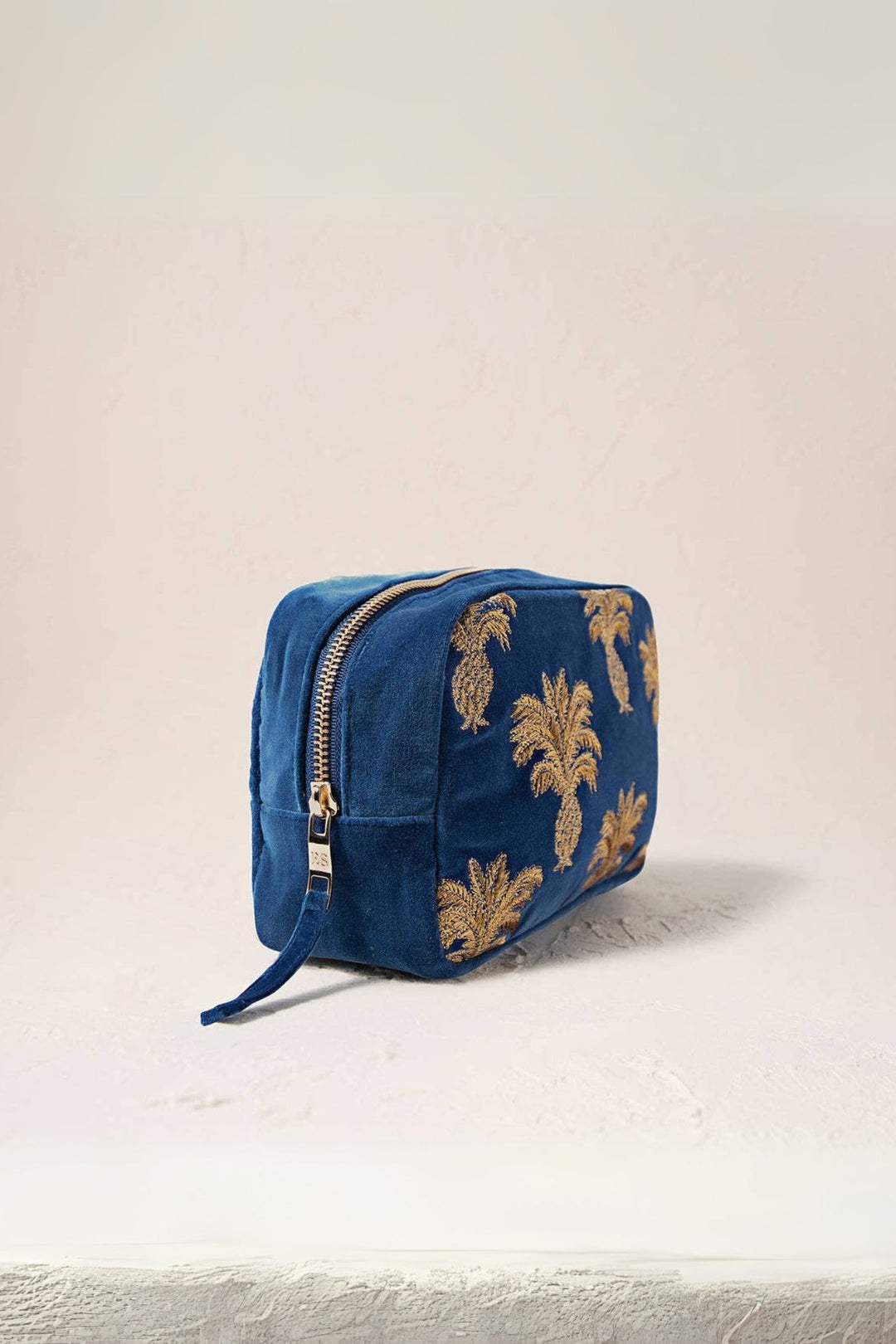 Elizabeth Scarlett Cobalt Pineapple Velvet Makeup Bag