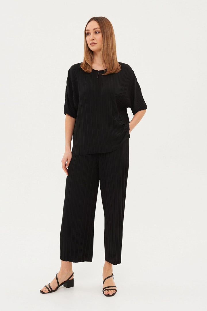 Gerry Weber 220003 Black Pleated Wide-Leg Trousers