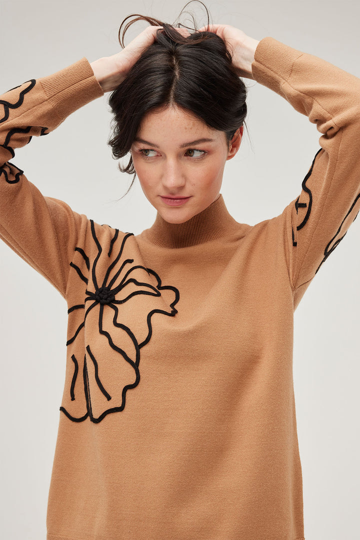 Leo & Ugo AW443 Camel & Black Hibiscus Knit Jumper - Experience Boutique