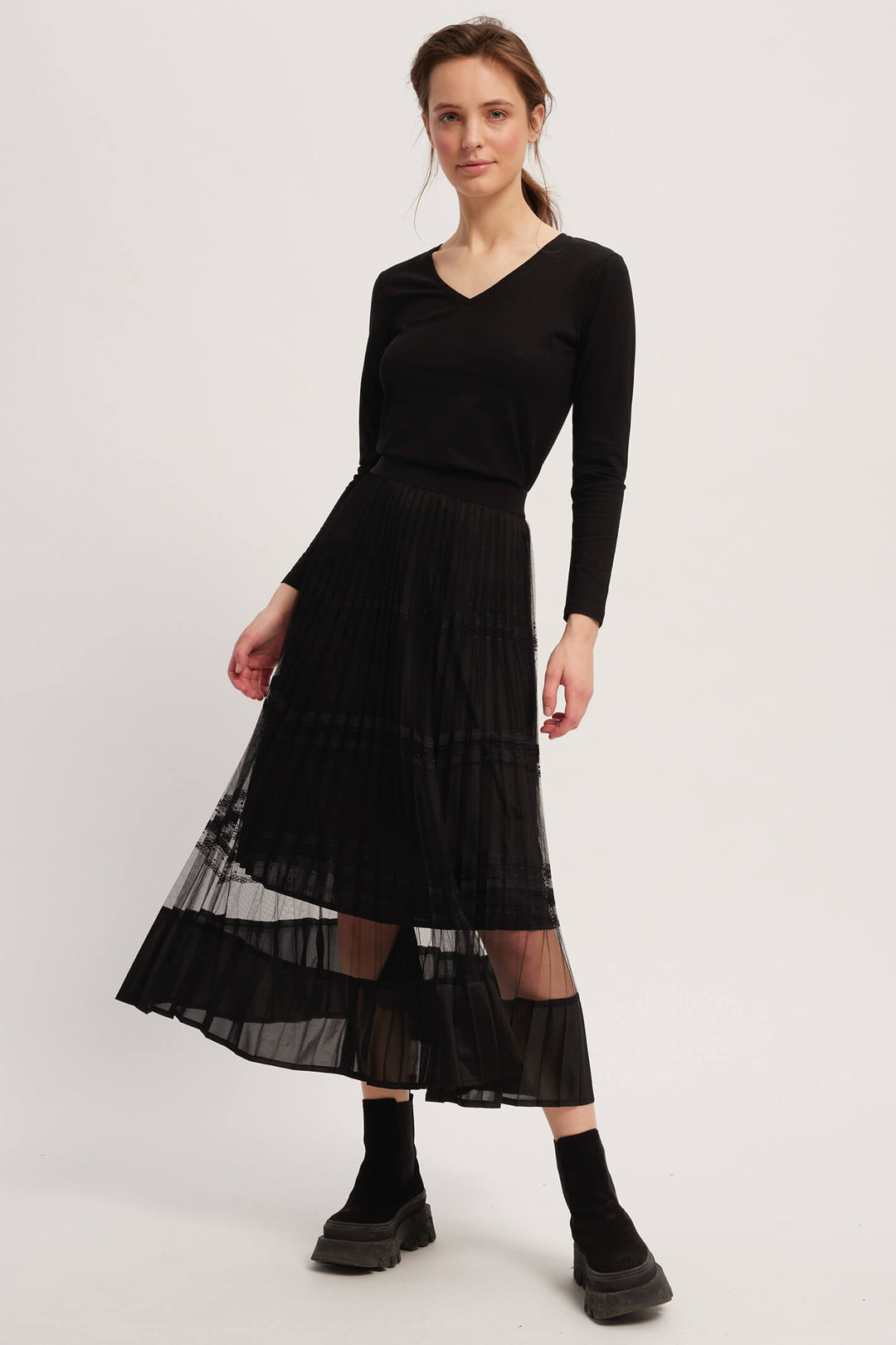 Leo & Ugo KHJ222 Black Mesh Overlay Skirt - Experience Boutique