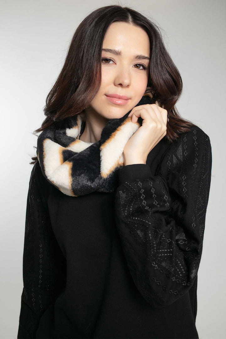 Nooki Chevron Faux Fur Snuggy Snood - Experience Boutique