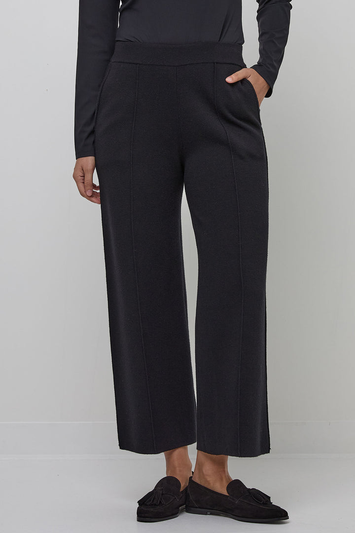 Uchuu CF24-123 Black Wide Leg Trousers - Experience Boutique