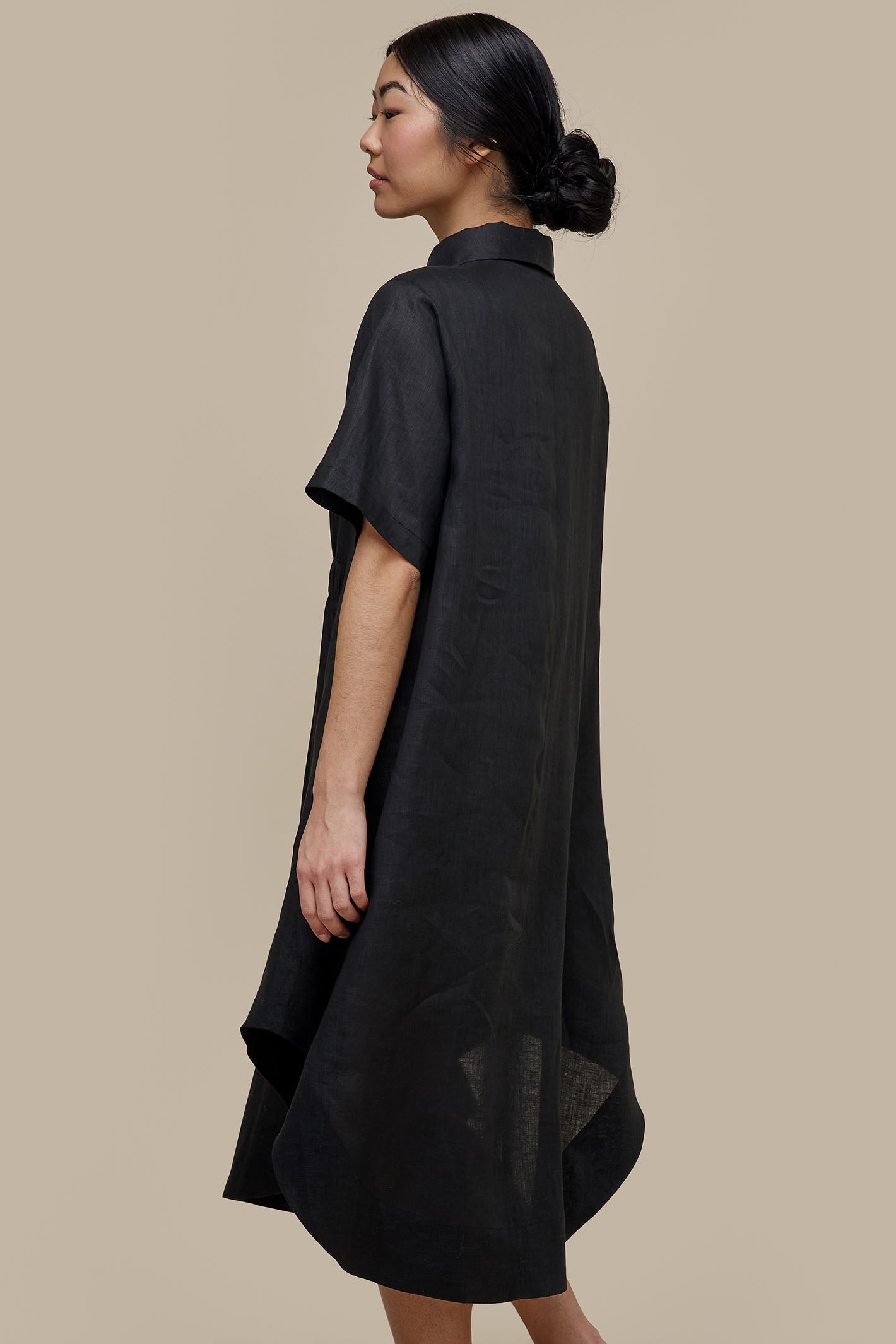 Uchuu CS24 012 Black Linen A Line Oversized Shirt Dress