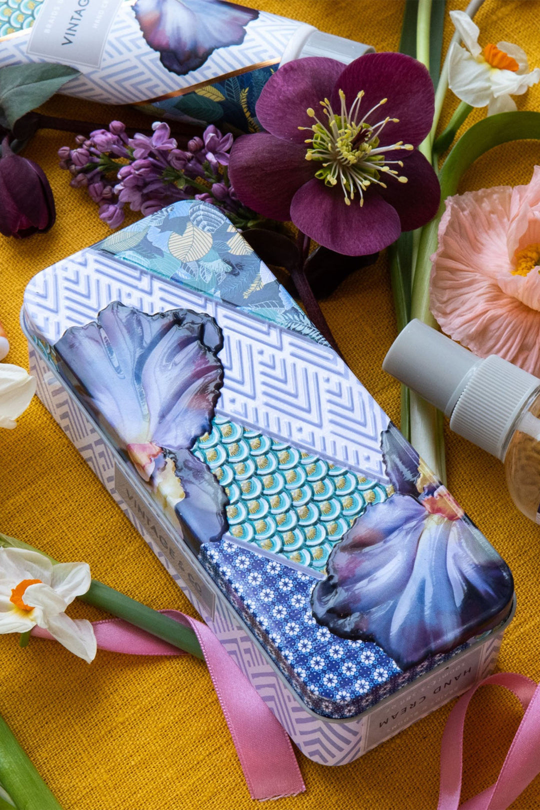 Vintage & Co Braids & Blooms Hand Cream in Tin - Experience Boutique