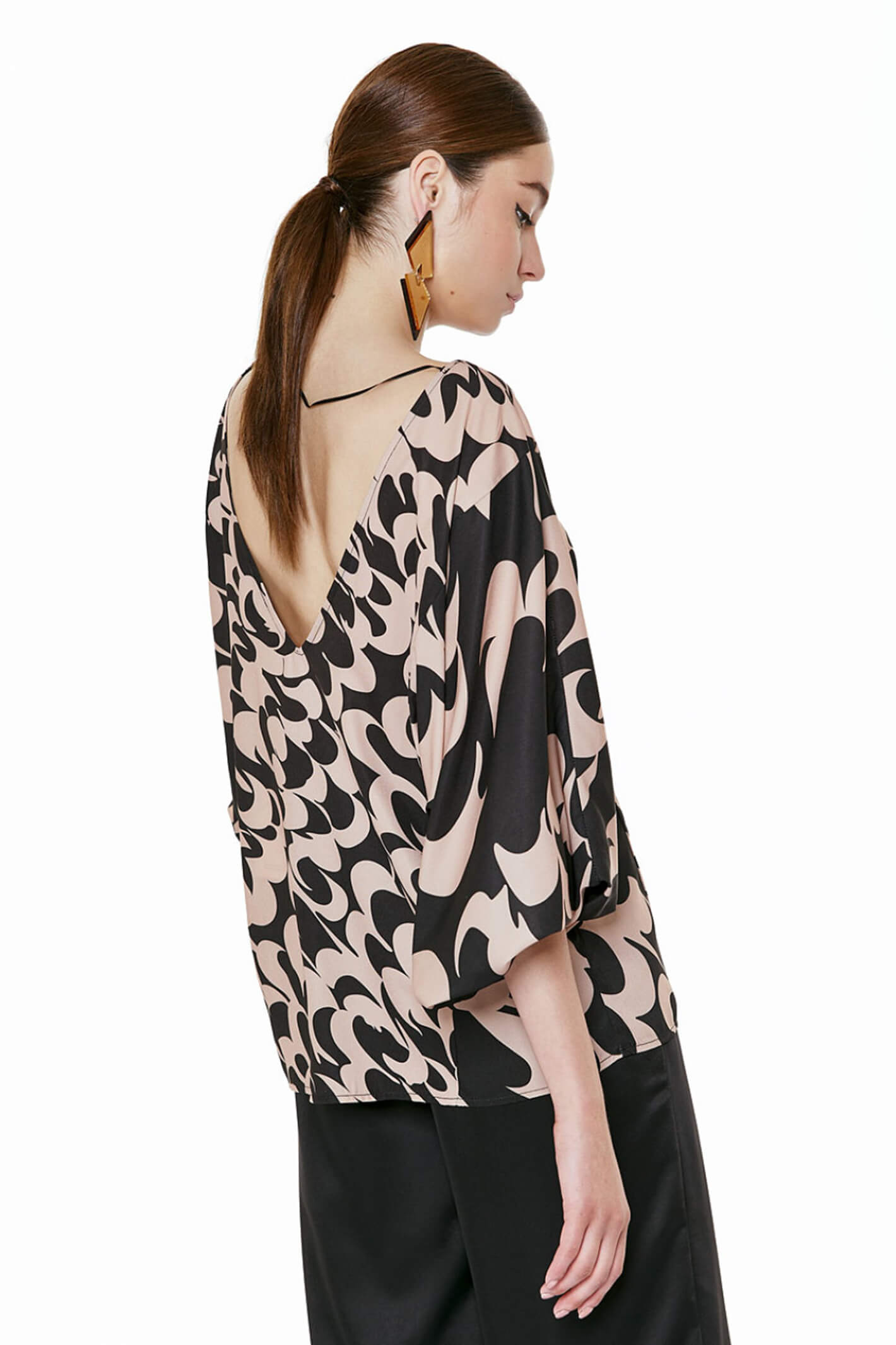 Batwing sleeve cheap tops uk