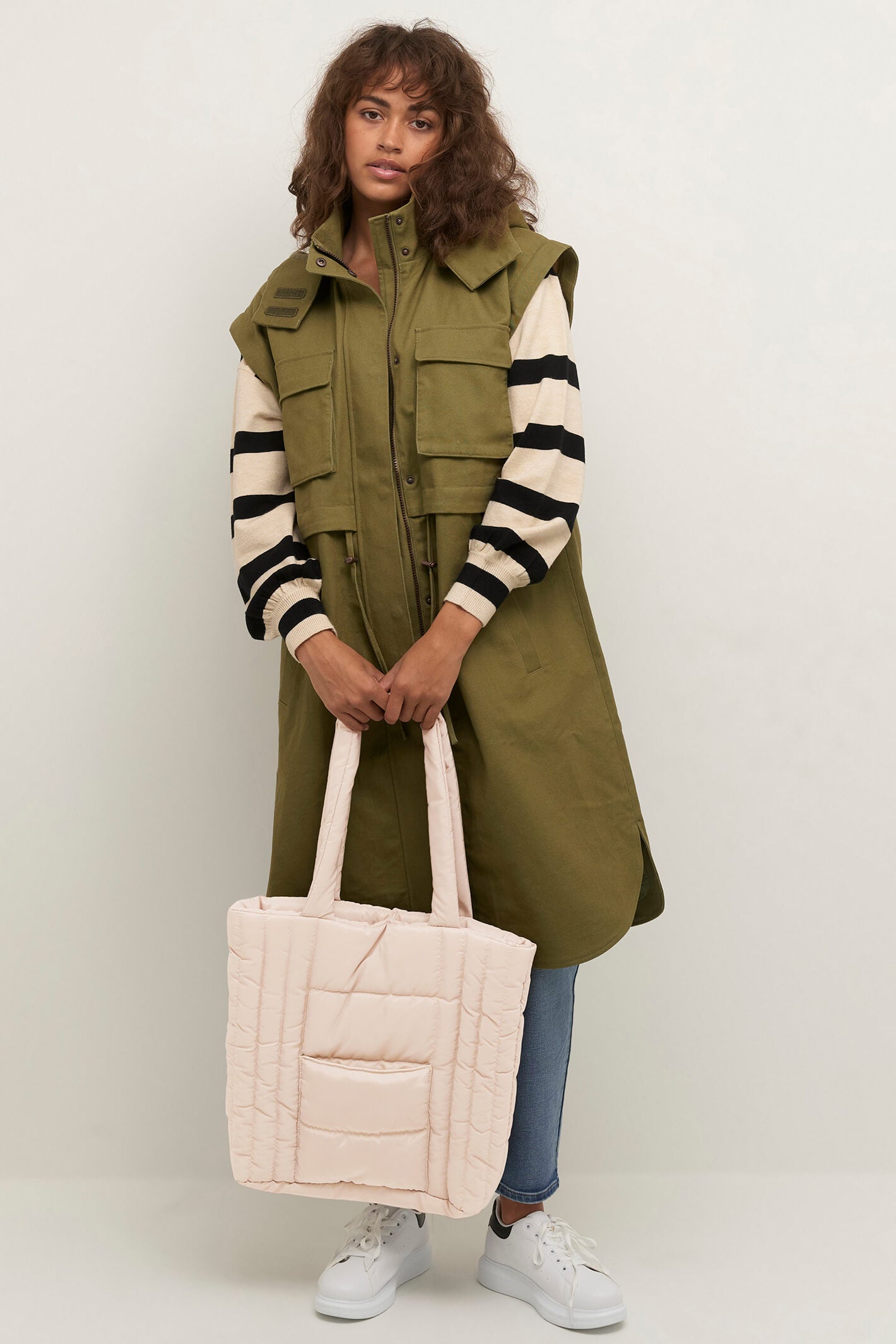 Cream quilted online bag